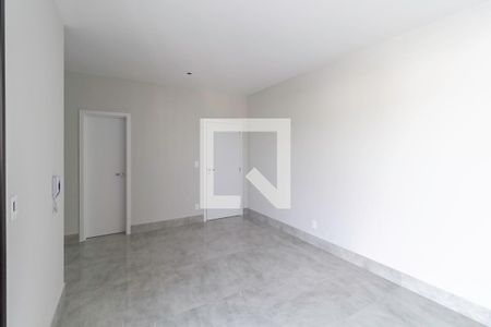 Apartamento à venda com 205m², 4 quartos e 4 vagasCobertura - Sala 2