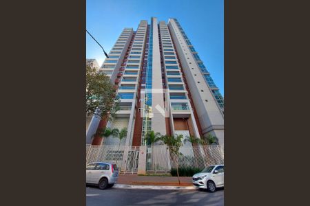 Apartamento à venda com 68m², 2 quartos e 1 vagaFachada