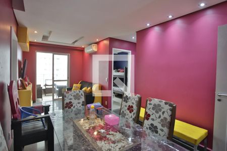 Sala de Estar e Jantar  de apartamento para alugar com 2 quartos, 64m² em Marapé, Santos