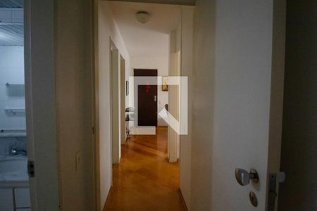 Apartamento à venda com 96m², 2 quartos e 1 vagaCorredor