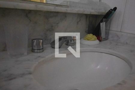 Apartamento à venda com 96m², 2 quartos e 1 vagaBanheiro 1