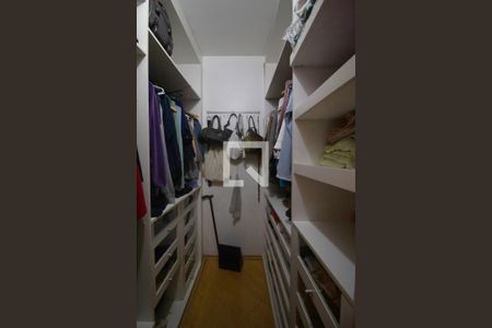 Apartamento à venda com 96m², 2 quartos e 1 vagaCloset do quarto 1