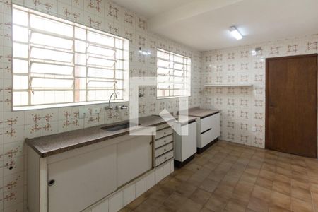 Casa à venda com 195m², 3 quartos e 1 vagaCozinha