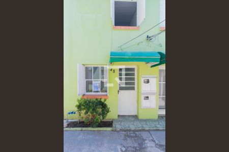 Casa de condomínio à venda com 58m², 1 quarto e 1 vagaFachada