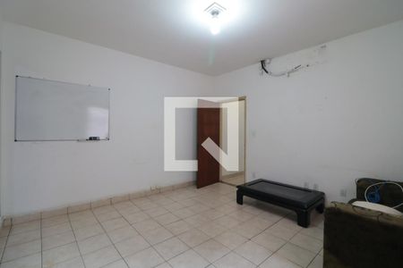 Sala de casa para alugar com 2 quartos, 70m² em Vila Bertioga, São Paulo