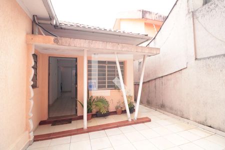 Casa para alugar com 70m², 2 quartos e sem vagaFachada