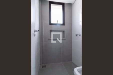 Apartamento à venda com 229m², 3 quartos e 4 vagasBanheiro da suíte 1