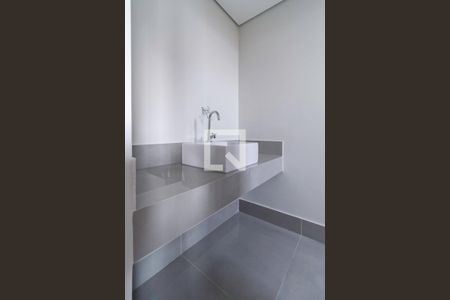 Apartamento à venda com 229m², 3 quartos e 4 vagasBanheiro da suíte 1