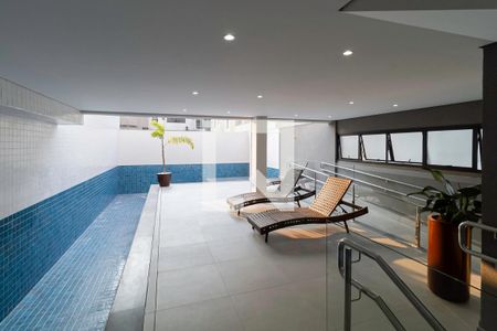 Apartamento à venda com 229m², 3 quartos e 4 vagasÁrea comum - Piscina