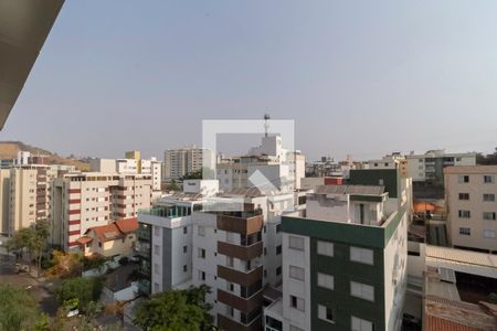 Apartamento à venda com 229m², 3 quartos e 4 vagasVista da suíte 1