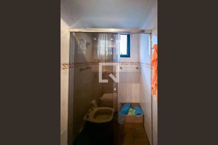 Apartamento à venda com 222m², 3 quartos e 3 vagasBanheiro da Suíte 1