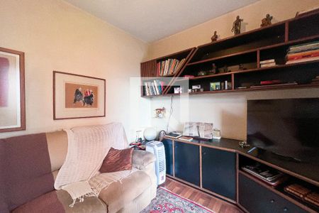 Apartamento à venda com 222m², 3 quartos e 3 vagasQuarto