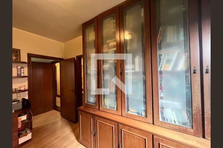 Apartamento à venda com 222m², 3 quartos e 3 vagasSuíte 1