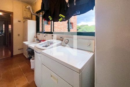 Apartamento à venda com 222m², 3 quartos e 3 vagasÁrea de Serviço