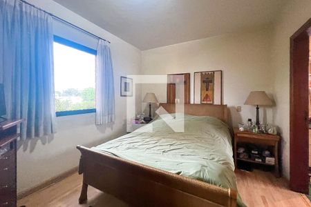 Apartamento à venda com 222m², 3 quartos e 3 vagasSuíte 2