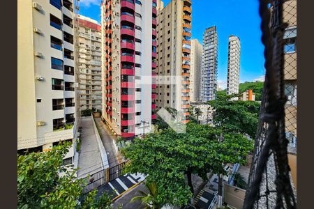 Vista da Sacada de apartamento para alugar com 3 quartos, 120m² em Vila Alzira, Guarujá