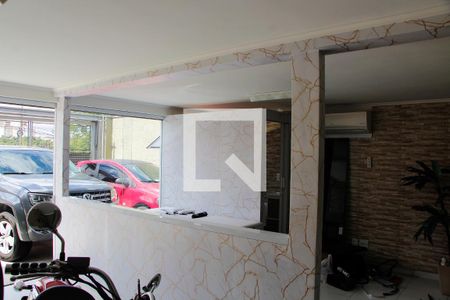 Casa à venda com 256m², 3 quartos e 4 vagas Casa à venda com 256m², 3 quartos e 4 vagasSALA PISO INFERIOR