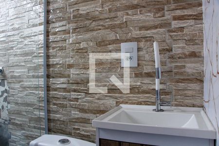 Casa à venda com 256m², 3 quartos e 4 vagas Casa à venda com 256m², 3 quartos e 4 vagasBANHEIRO DAS SALAS PISO INFERIOR