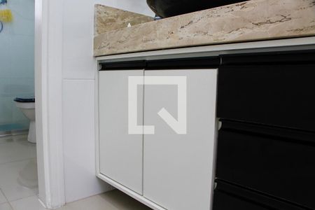 Casa à venda com 256m², 3 quartos e 4 vagas Casa à venda com 256m², 3 quartos e 4 vagasBANHEIRO SOCIAL