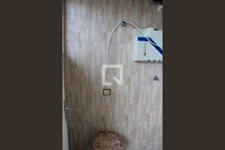 Casa à venda com 256m², 3 quartos e 4 vagas Casa à venda com 256m², 3 quartos e 4 vagasBANHEIRO DA ÁREA DE SERVIÇO