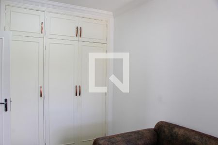 Casa à venda com 256m², 3 quartos e 4 vagas Casa à venda com 256m², 3 quartos e 4 vagasQUARTO 3