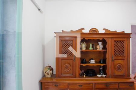 Casa à venda com 256m², 3 quartos e 4 vagas Casa à venda com 256m², 3 quartos e 4 vagasSALA DE ESTAR