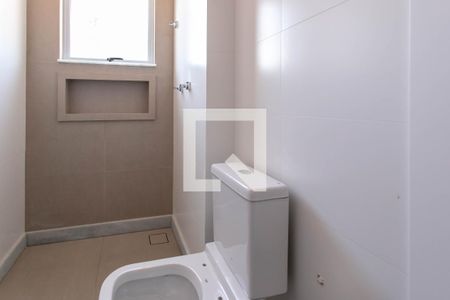 Apartamento à venda com 135m², 4 quartos e 4 vagas Apartamento à venda com 135m², 4 quartos e 4 vagasBanheiro da Semi Suite