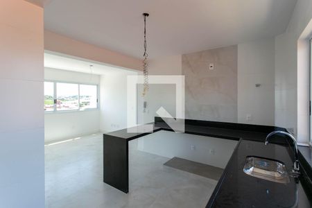 Apartamento à venda com 135m², 4 quartos e 4 vagas Apartamento à venda com 135m², 4 quartos e 4 vagasCozinha