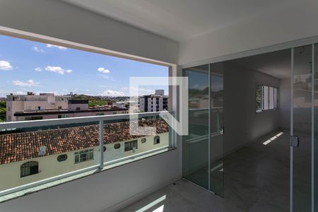 Varanda da Sala de apartamento à venda com 4 quartos, 135m² em Jaraguá, Belo Horizonte