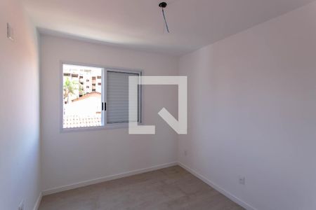 Apartamento à venda com 135m², 4 quartos e 4 vagas Apartamento à venda com 135m², 4 quartos e 4 vagasQuarto 2