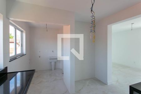 Apartamento à venda com 135m², 4 quartos e 4 vagas Apartamento à venda com 135m², 4 quartos e 4 vagasCozinha