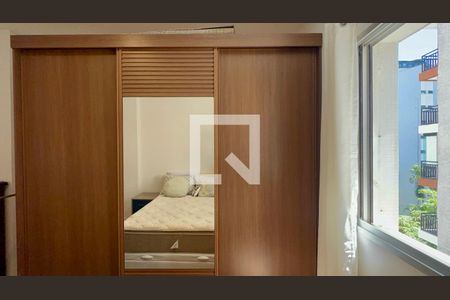 Quarto de apartamento para alugar com 1 quarto, 40m² em Pinheiros, São Paulo