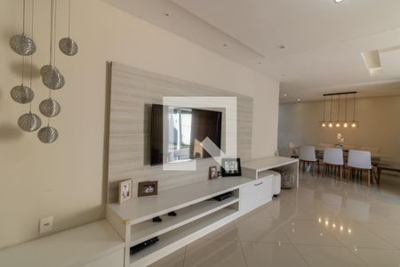 Sala de casa de condomínio à venda com 4 quartos, 360m² em Vargem Pequena, Rio de Janeiro