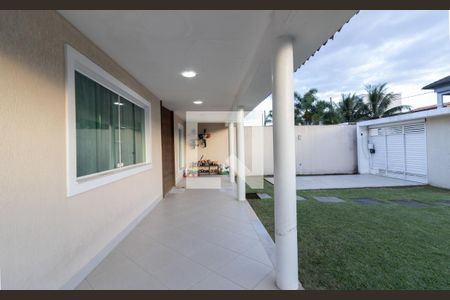 Casa de condomínio à venda com 360m², 4 quartos e 5 vagasÁrea Externa