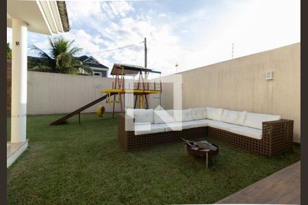 Casa de condomínio à venda com 360m², 4 quartos e 5 vagasÁrea Externa