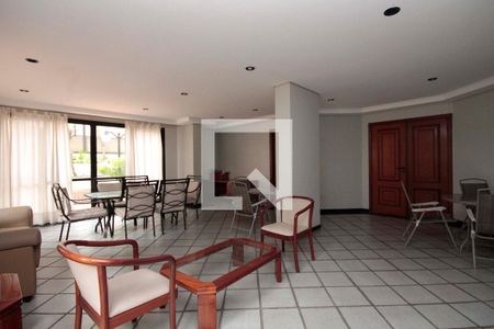 Apartamento à venda com 160m², 2 quartos e 2 vagasSalão de Festas