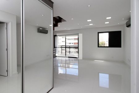 Apartamento à venda com 160m², 2 quartos e 2 vagasSala