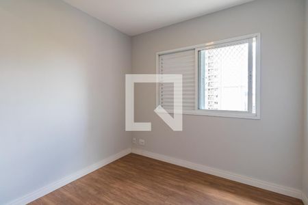 Apartamento à venda com 107m², 3 quartos e 2 vagas Apartamento à venda com 107m², 3 quartos e 2 vagasQuarto 2