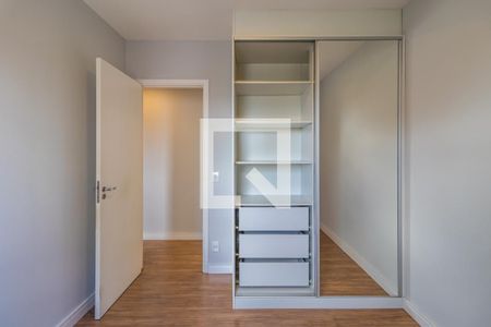Apartamento à venda com 107m², 3 quartos e 2 vagas Apartamento à venda com 107m², 3 quartos e 2 vagasQuarto 2