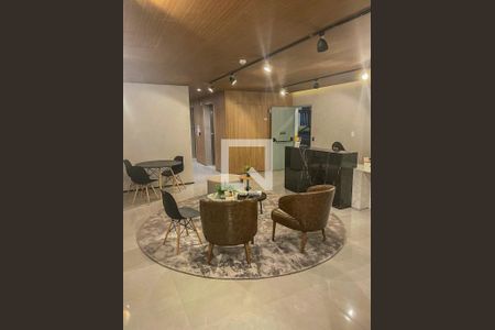 Studio à venda com 28m², 1 quarto e sem vaga Studio à venda com 28m², 1 quarto e sem vagaÁrea comum