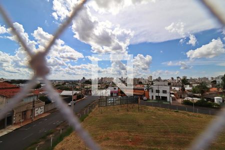 Suíte  de apartamento para alugar com 3 quartos, 97m² em Vigilato Pereira, Uberlândia