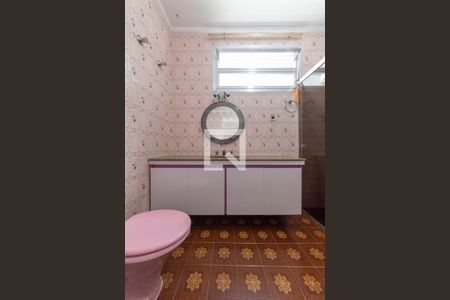 Casa à venda com 327m², 4 quartos e 11 vagasBanheiro Social