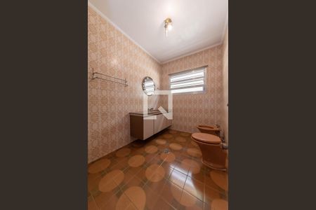 Casa à venda com 327m², 4 quartos e 11 vagasBanheiro da Suíte