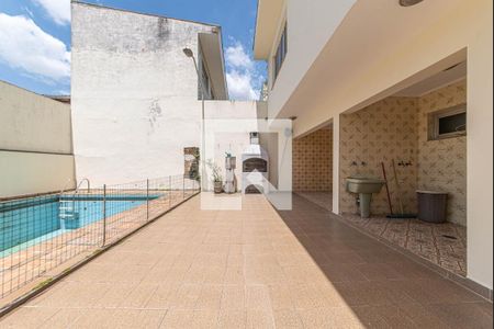 Casa à venda com 327m², 4 quartos e 11 vagasÁrea Externa