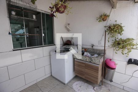 Casa à venda com 150m², 3 quartos e 2 vagasÁrea de Serviço