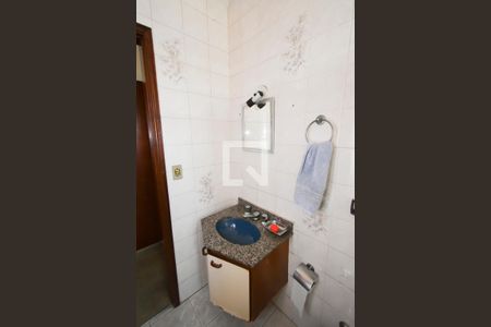 Casa à venda com 125m², 3 quartos e 2 vagasBanheiro da Suíte