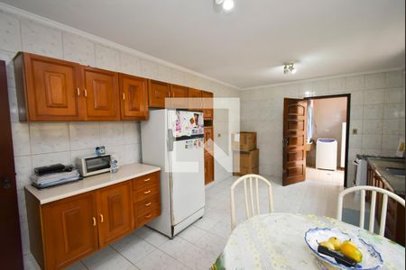 Casa à venda com 125m², 3 quartos e 2 vagasCozinha