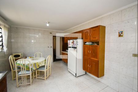 Casa à venda com 125m², 3 quartos e 2 vagasCozinha