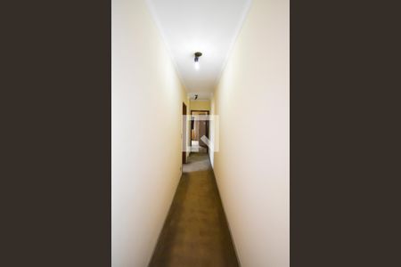 Casa à venda com 125m², 3 quartos e 2 vagasCorredor