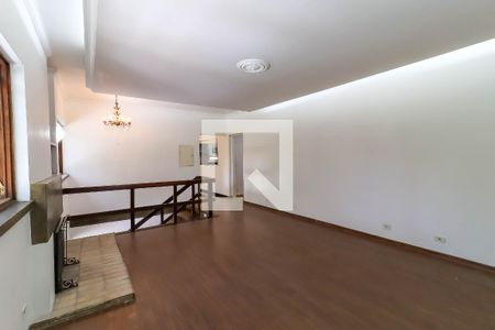 Casa à venda com 330m², 3 quartos e 8 vagas Casa à venda com 330m², 3 quartos e 8 vagasSala 2